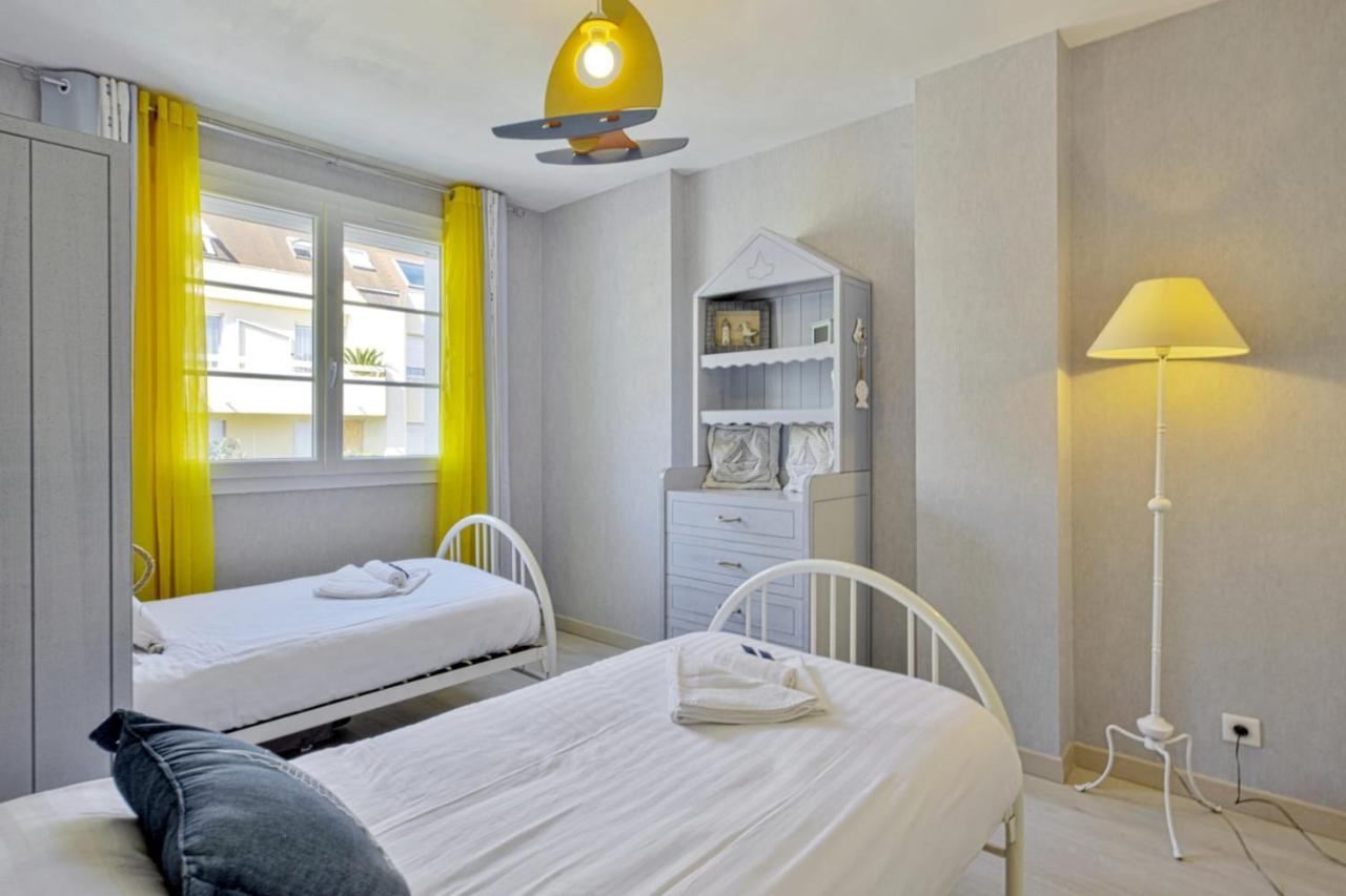 Appartement De La Grande Plage - Welkeys Биариц Екстериор снимка